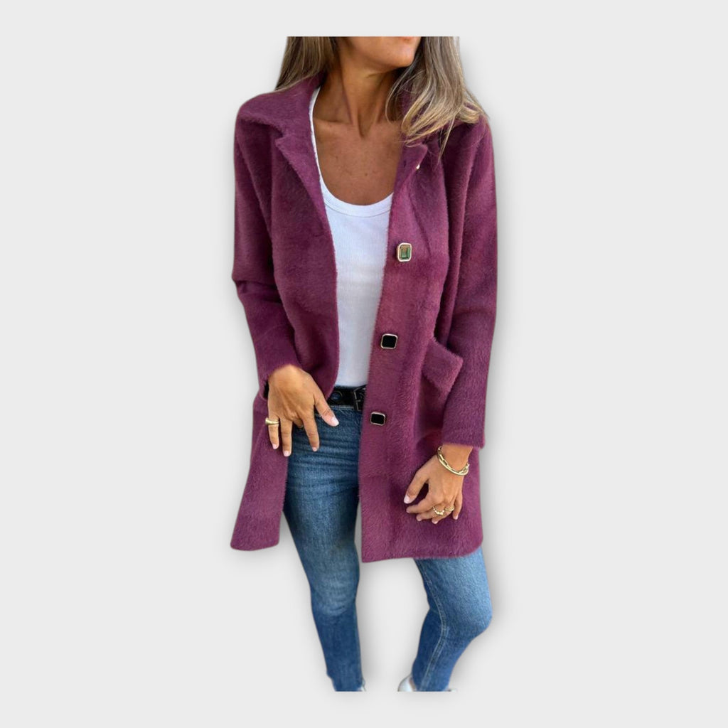 Kristiina | Elegant wool coat with closure