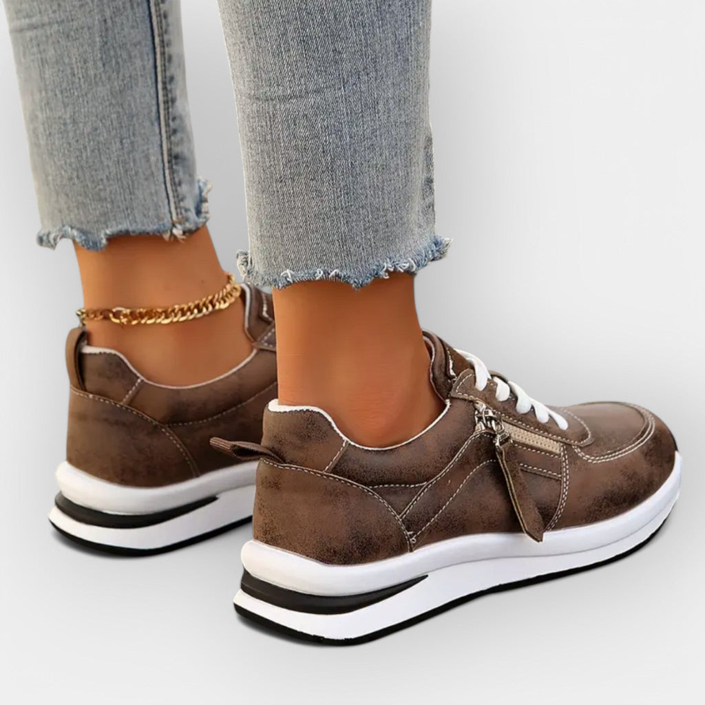 Zinnia | Anatomical Trainers with Elegance