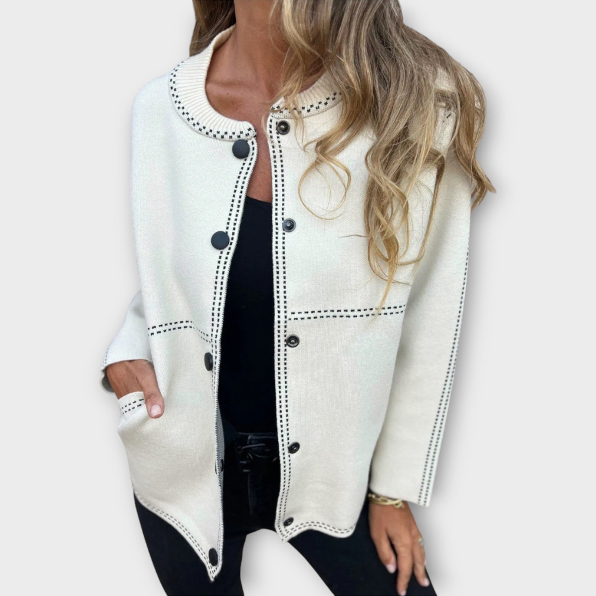 Liis | Elegant Jacket with Discreet Details