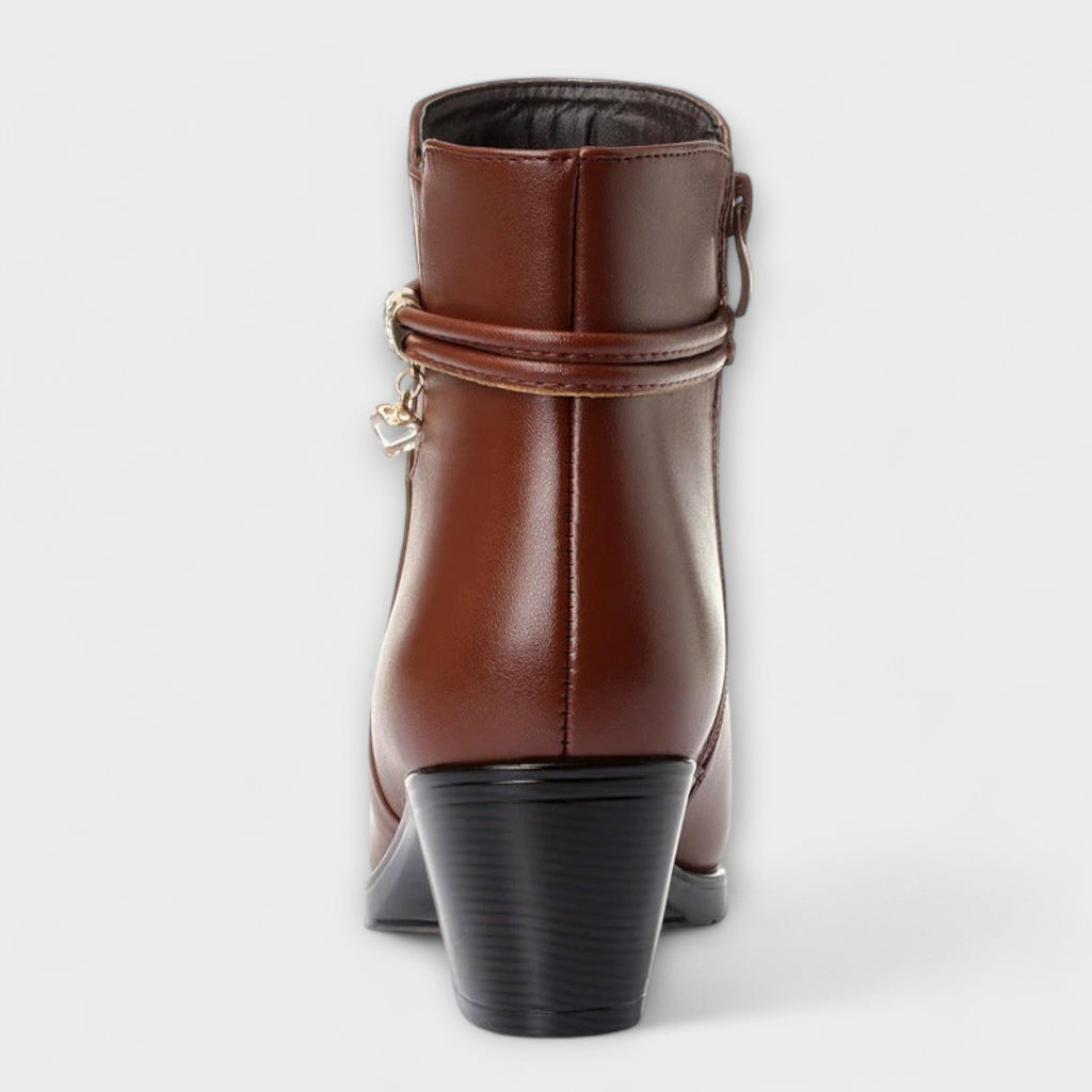 Asta | Elegant Winter Boots with Zip