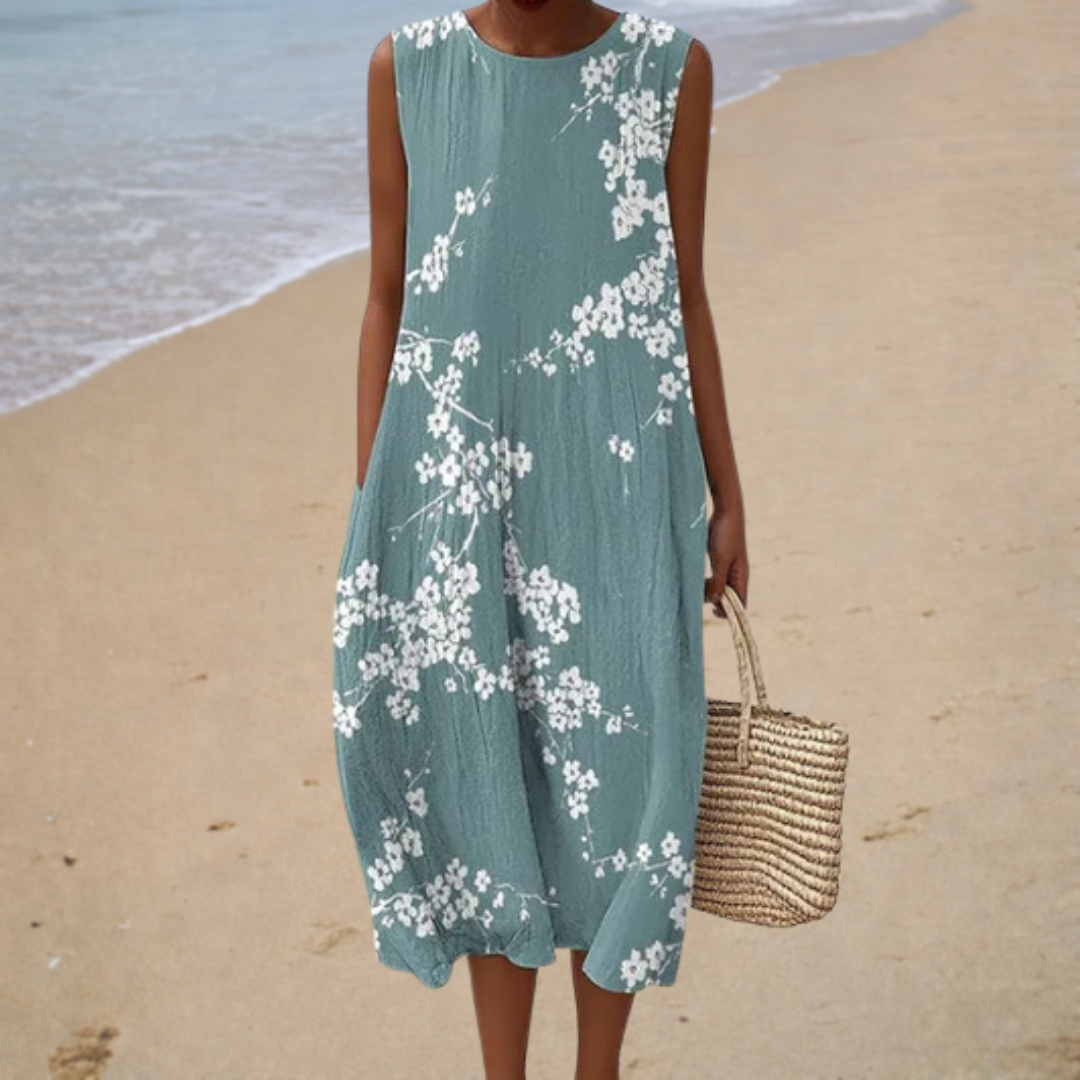 Comfortable Summer Dress Without Sleeves
