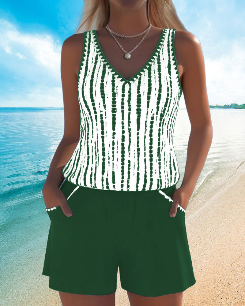 Mia | Casual Printed Two-Piece Swimsuit with V-Neck and Pockets
