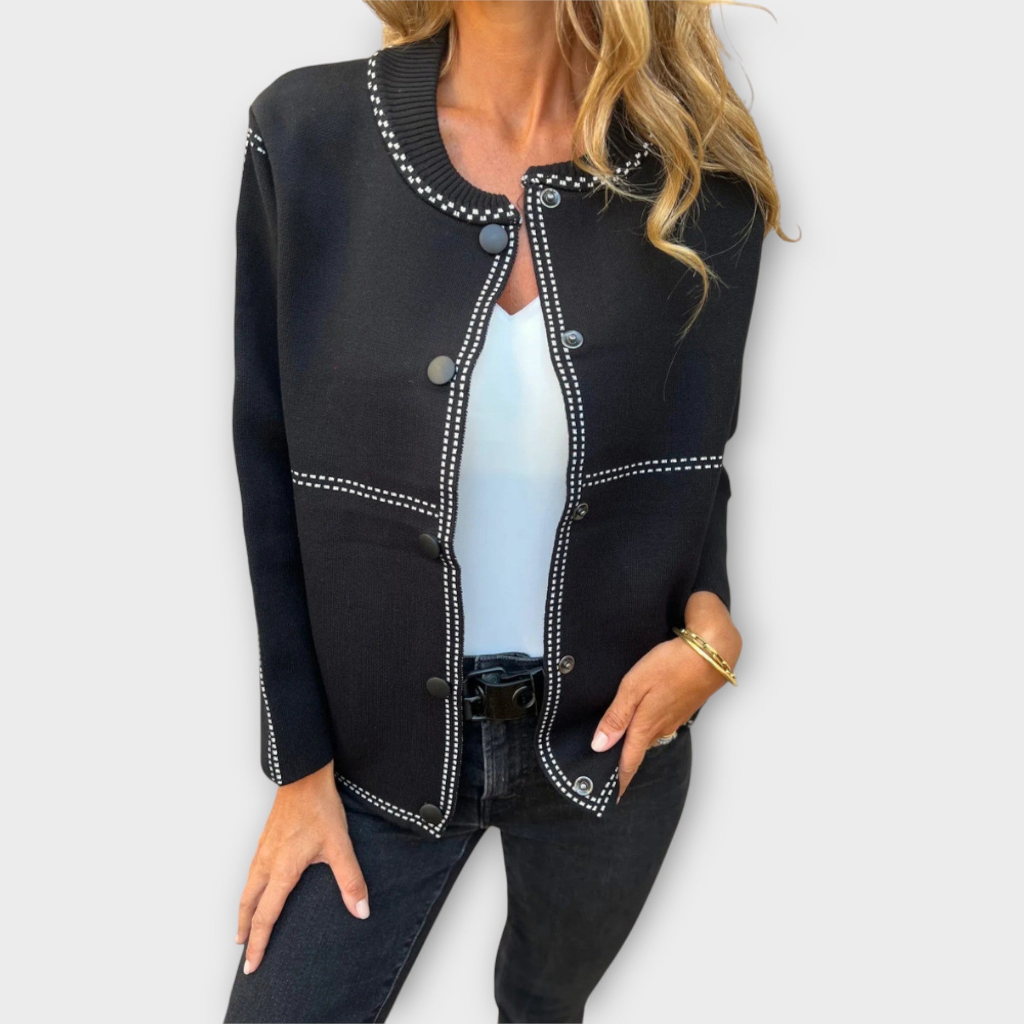 Liis | Elegant Jacket with Discreet Details