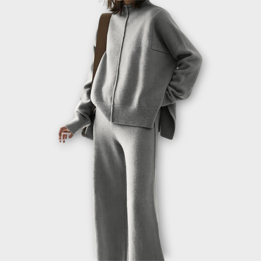 Kaia | Timeless elegance and comfortable set