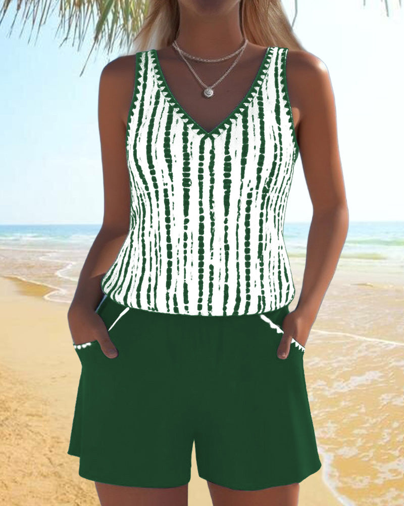 Mia | Casual Printed Two-Piece Swimsuit with V-Neck and Pockets