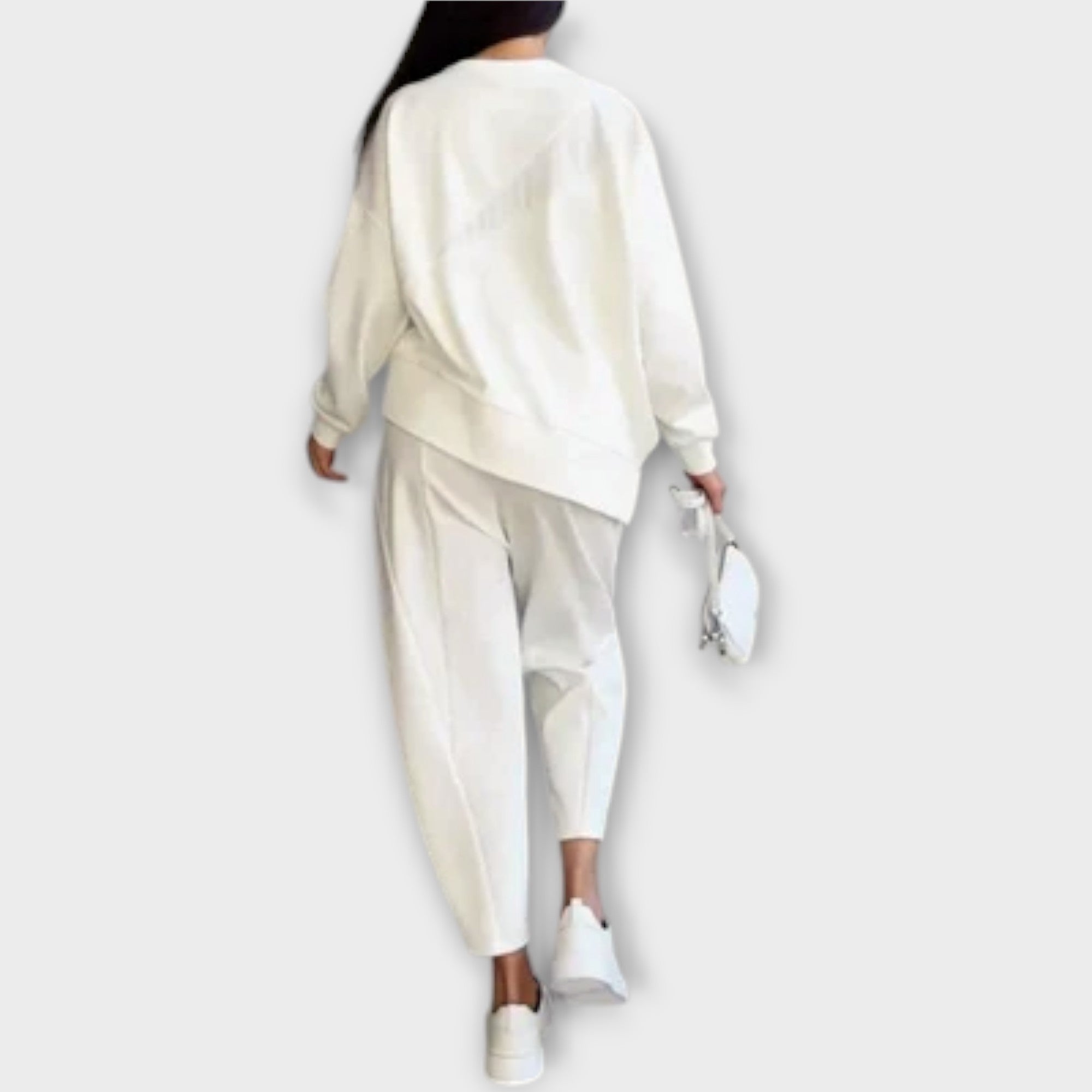 Emilijana | 2-Piece Comfortable Set