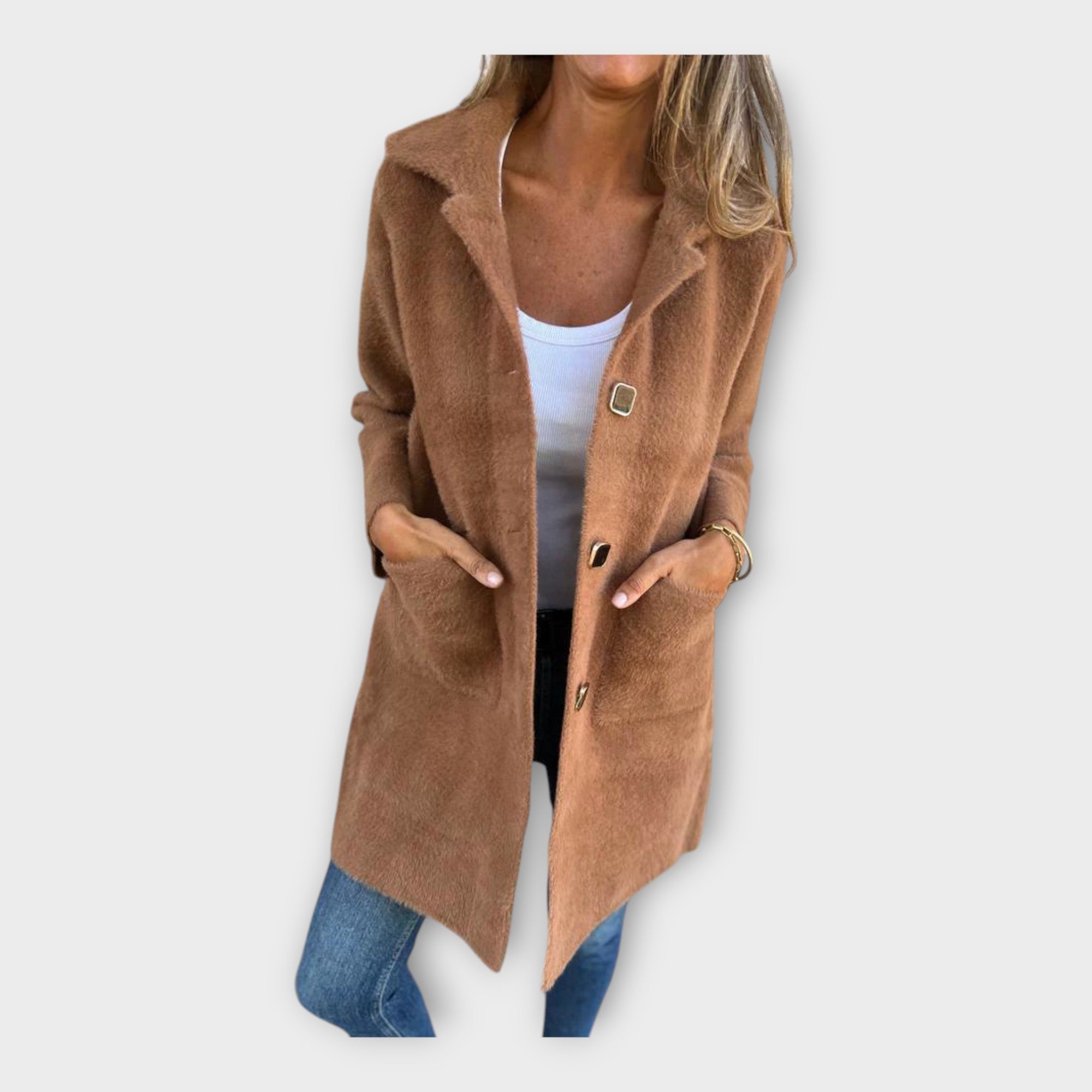 Kristiina | Elegant wool coat with closure