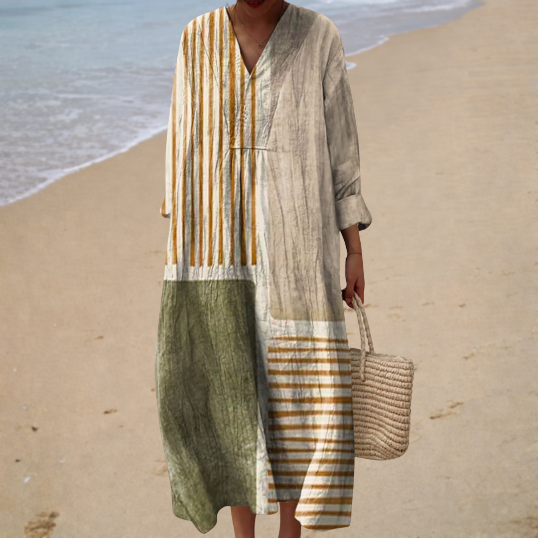 Summer dress that accentuates the figure