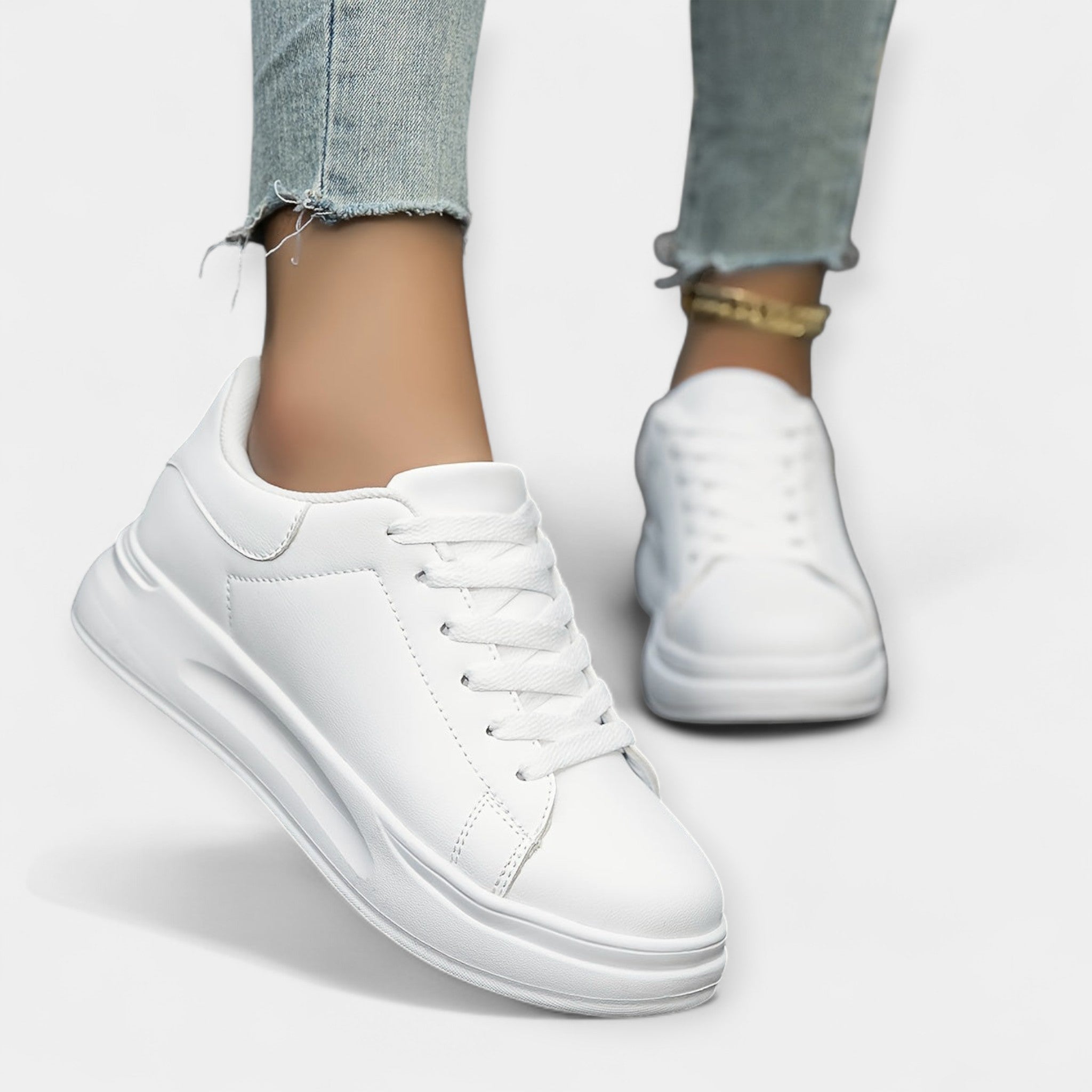 Alisa | White Leather Trainers