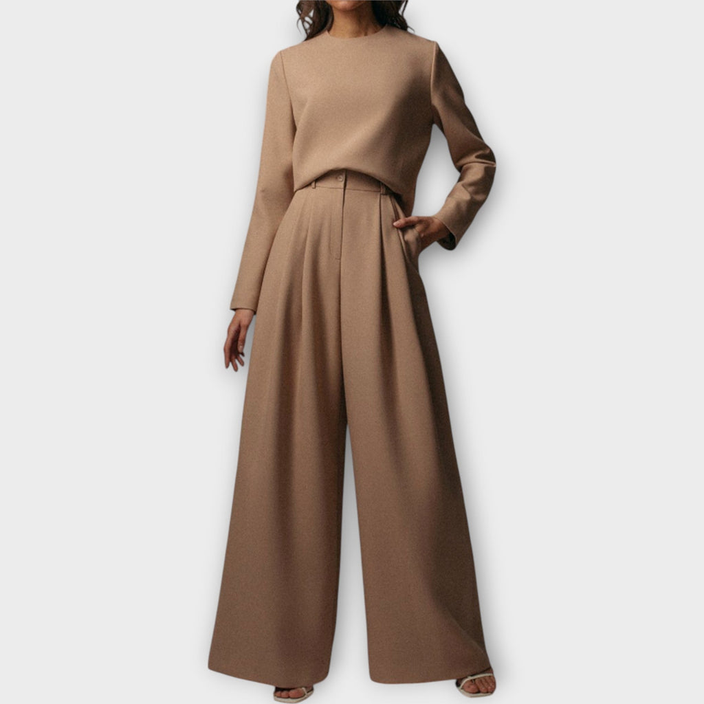 Raya | A set of elegant simplicity and timeless style