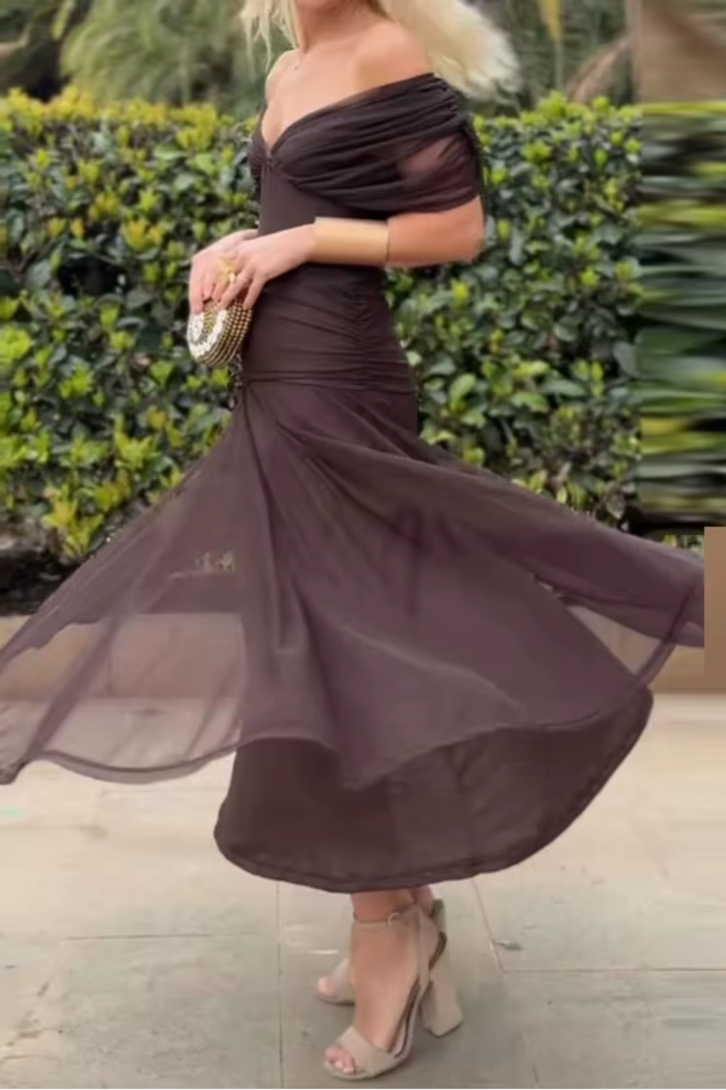 Louise | Elegant Maxi Dress with V-Neck