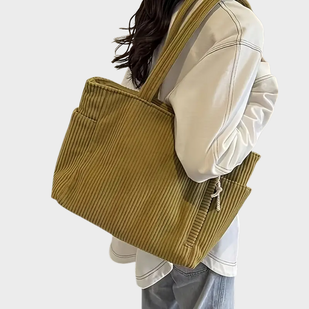 Amalija | Ribbed handbag with detailing