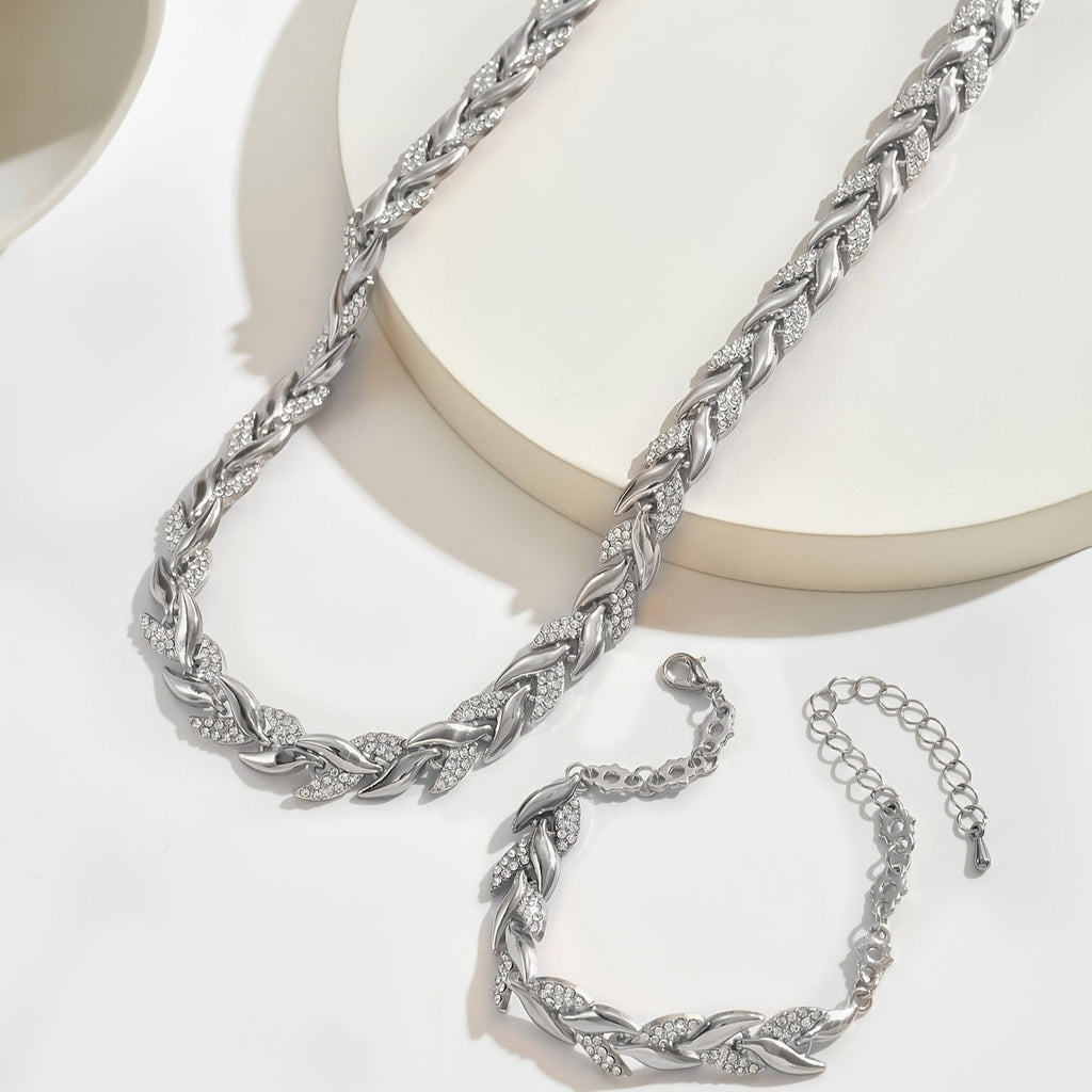 Fish Tail Crystal Set