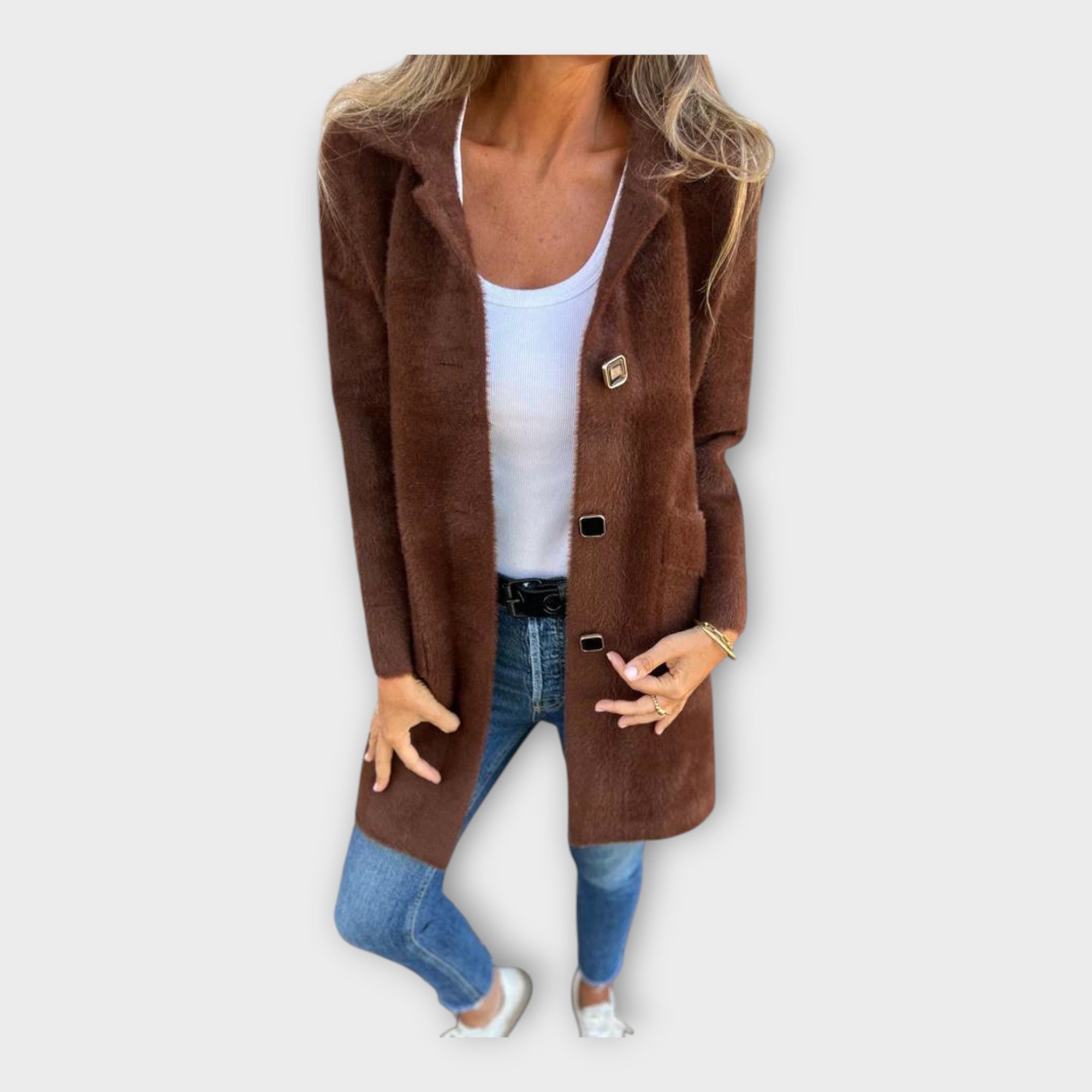 Kristiina | Elegant wool coat with closure