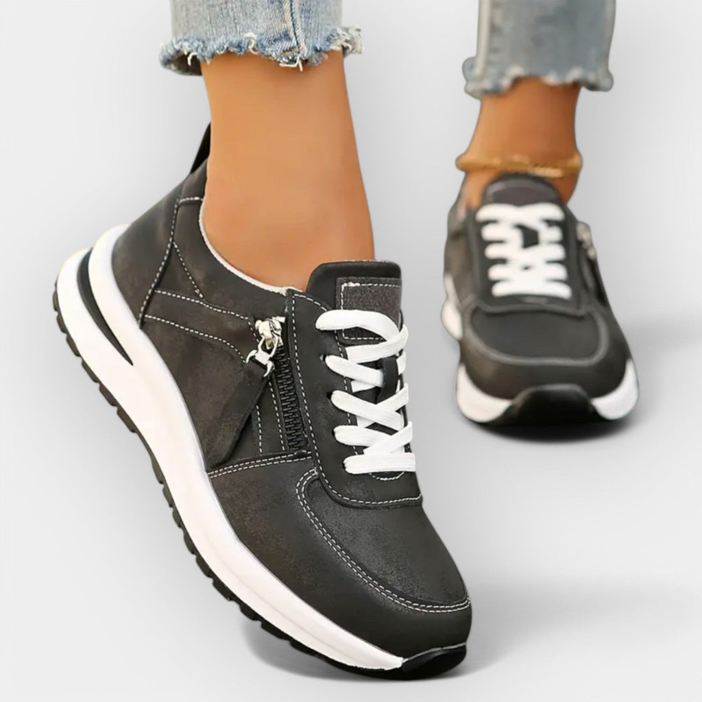 Zinnia | Anatomical Trainers with Elegance