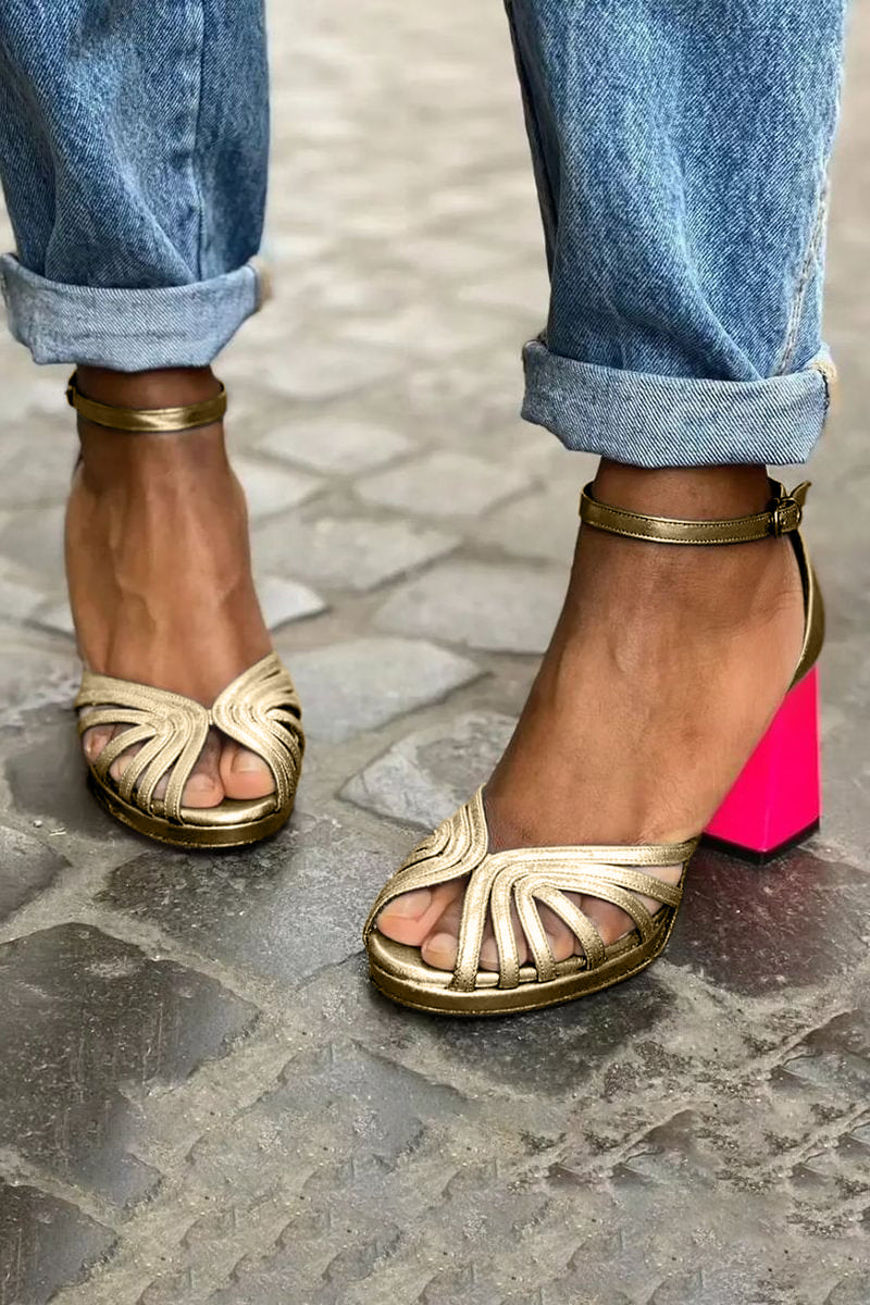Milvia | Classic ankle strap sandals with open toes