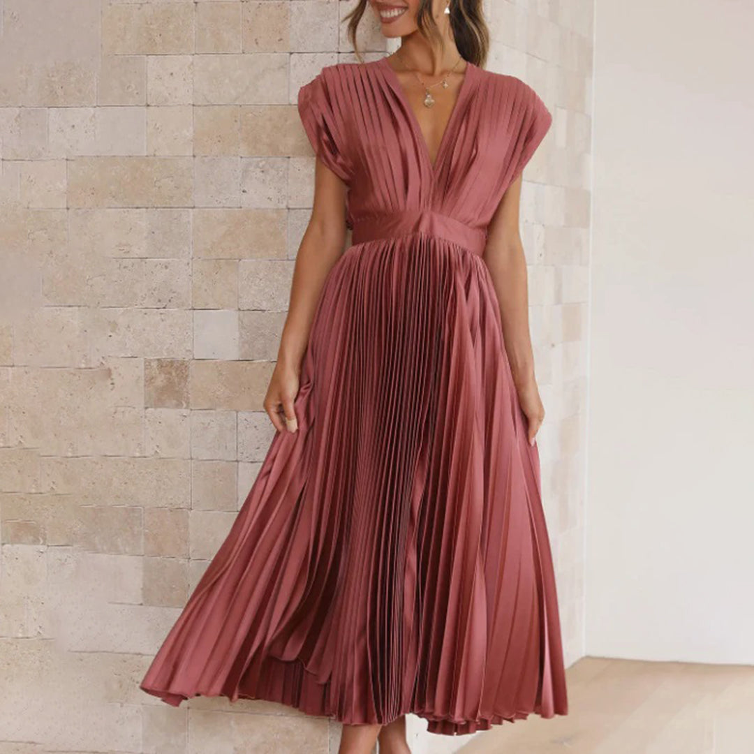 Benthe | Timeless Classic Dress
