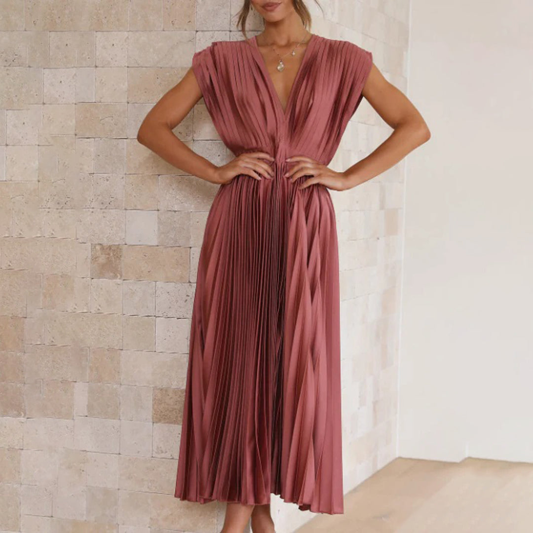 Benthe | Timeless Classic Dress