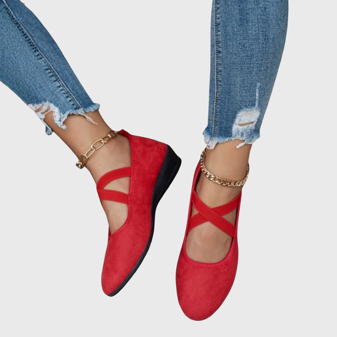 Calerinne | Closed Heeled Ballerina Shoes