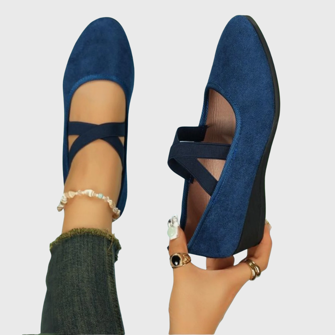 Calerinne | Closed Heeled Ballerina Shoes