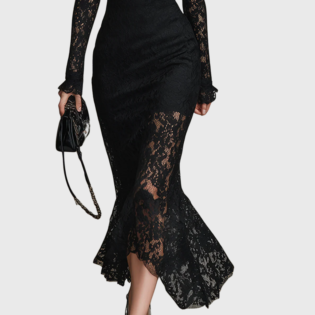Veronika | Must Lace Maxi Dress