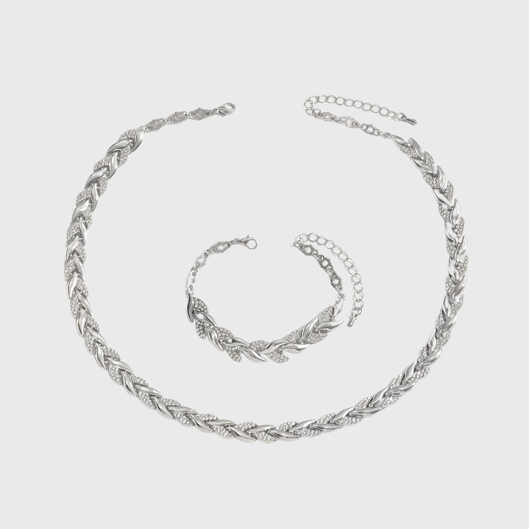 Silvi | Handcrafted Fish Tail Pendant