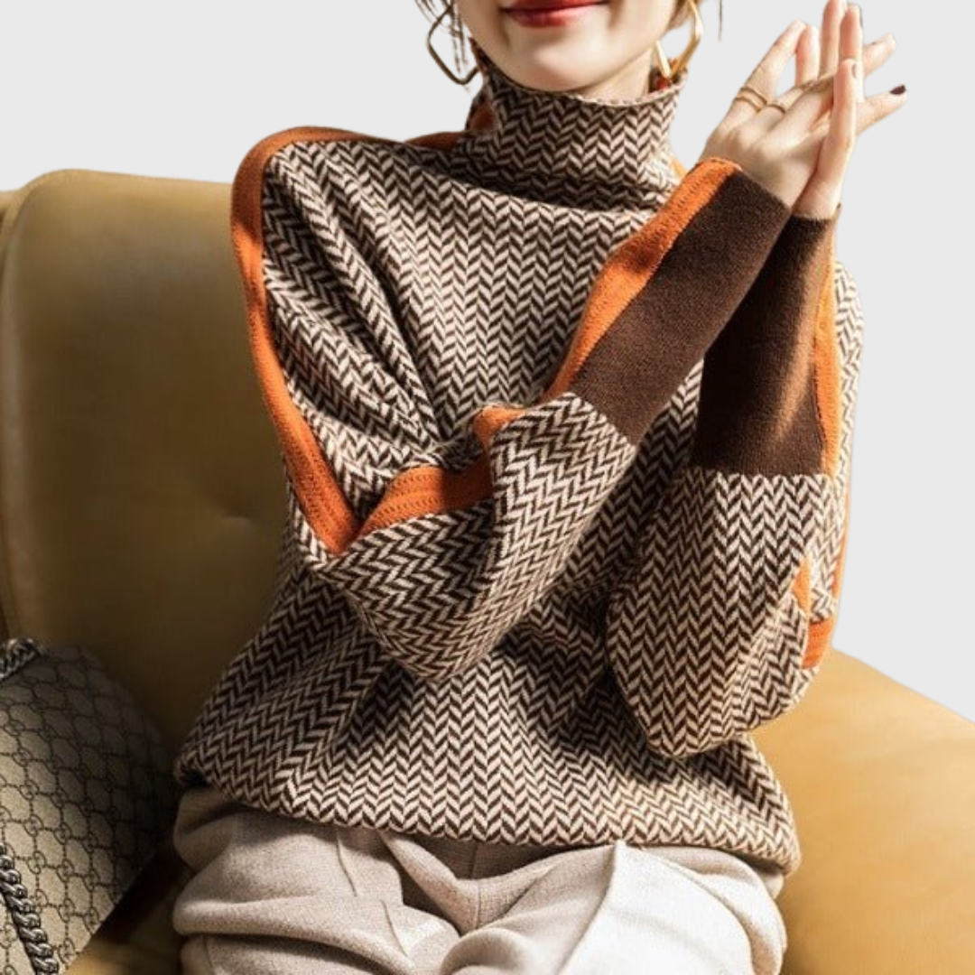 Helena | Sweater with Contrast Stripes