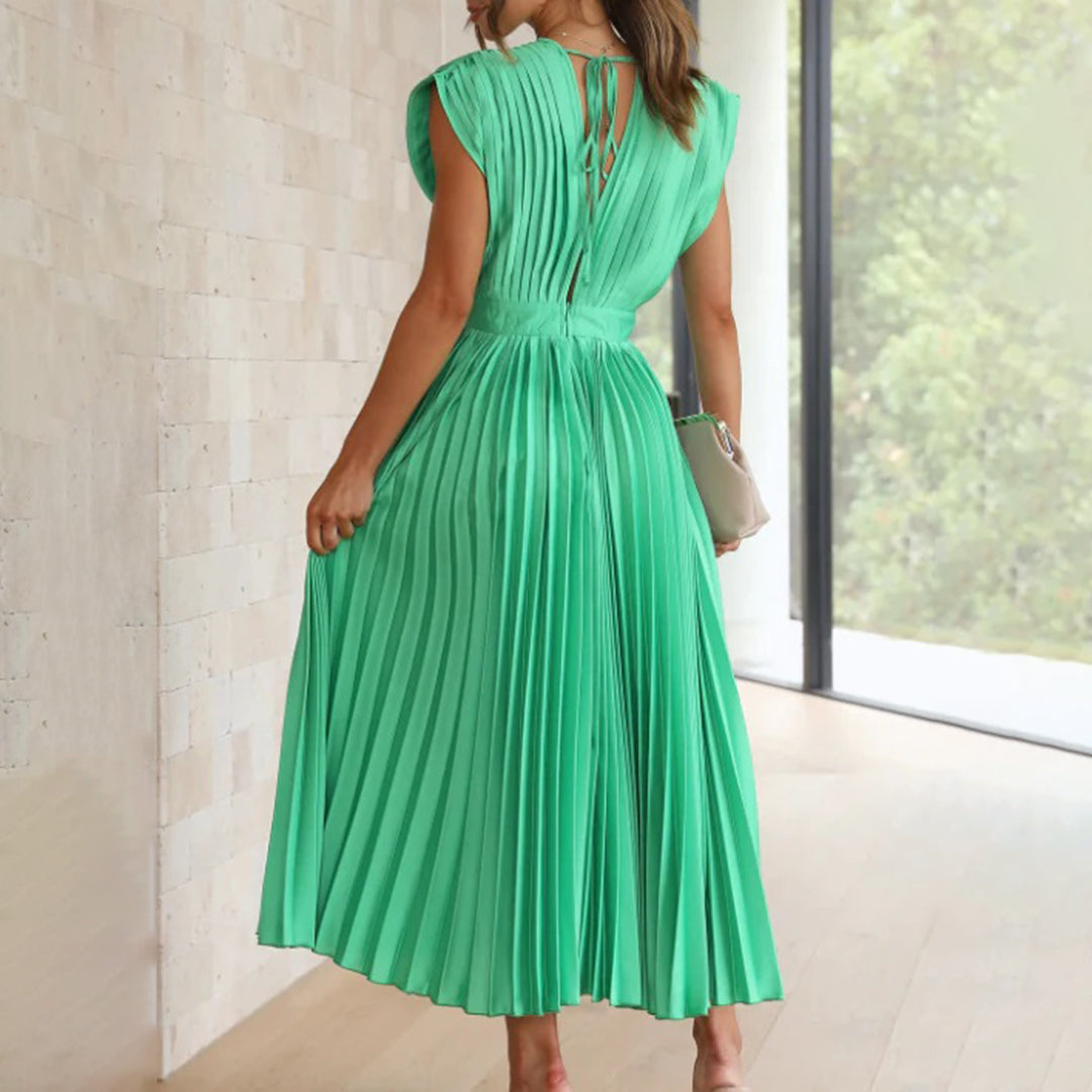Benthe | Timeless Classic Dress