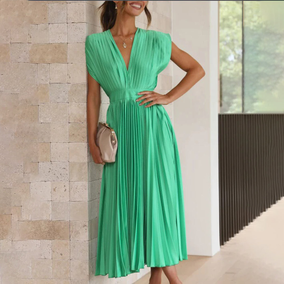 Benthe | Timeless Classic Dress
