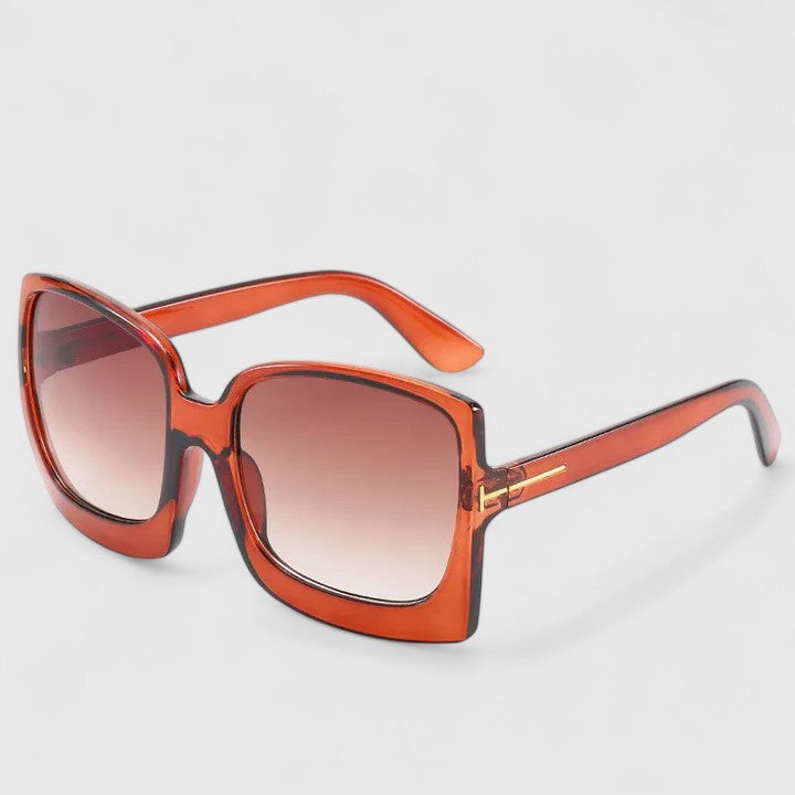 Kynzlee | Elegant Sunglasses