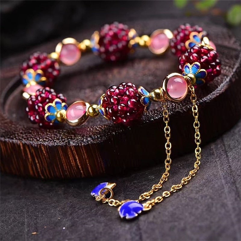 Berries Bracelet in Natural Stones