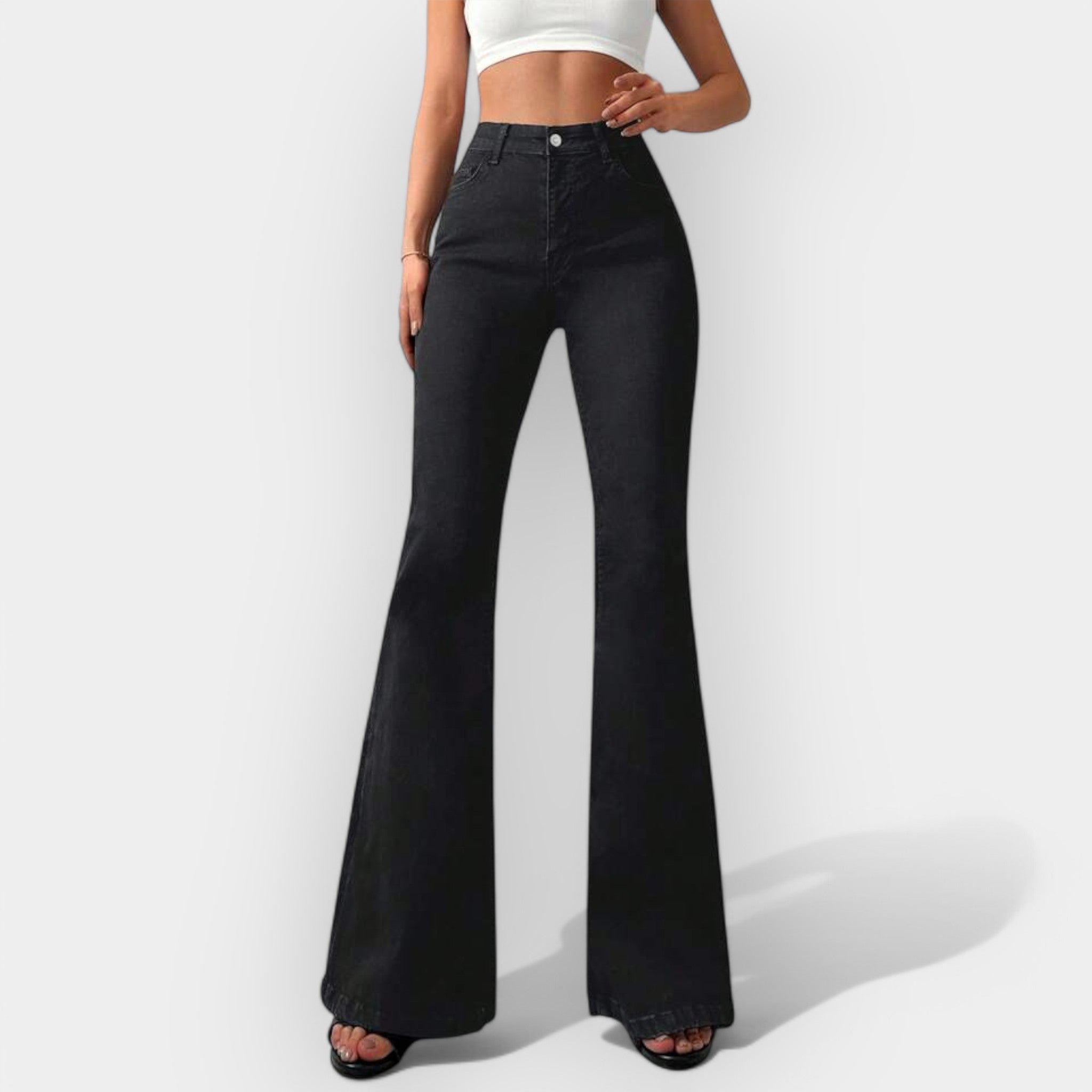 Irina | High-Waisted Bootcut Jeans