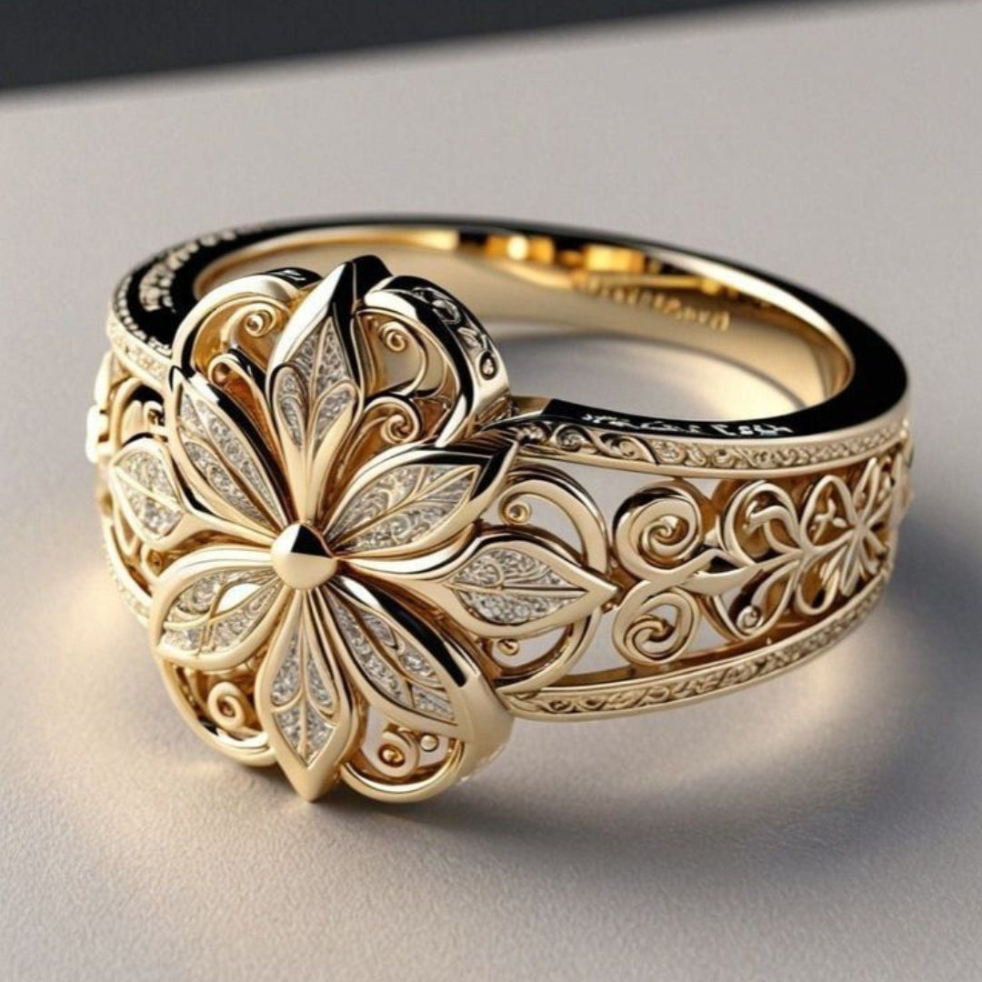 Gold ring with floral zircons