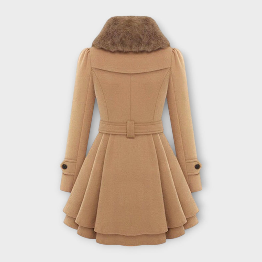 Emma | Elegant coat with a faux fur collar