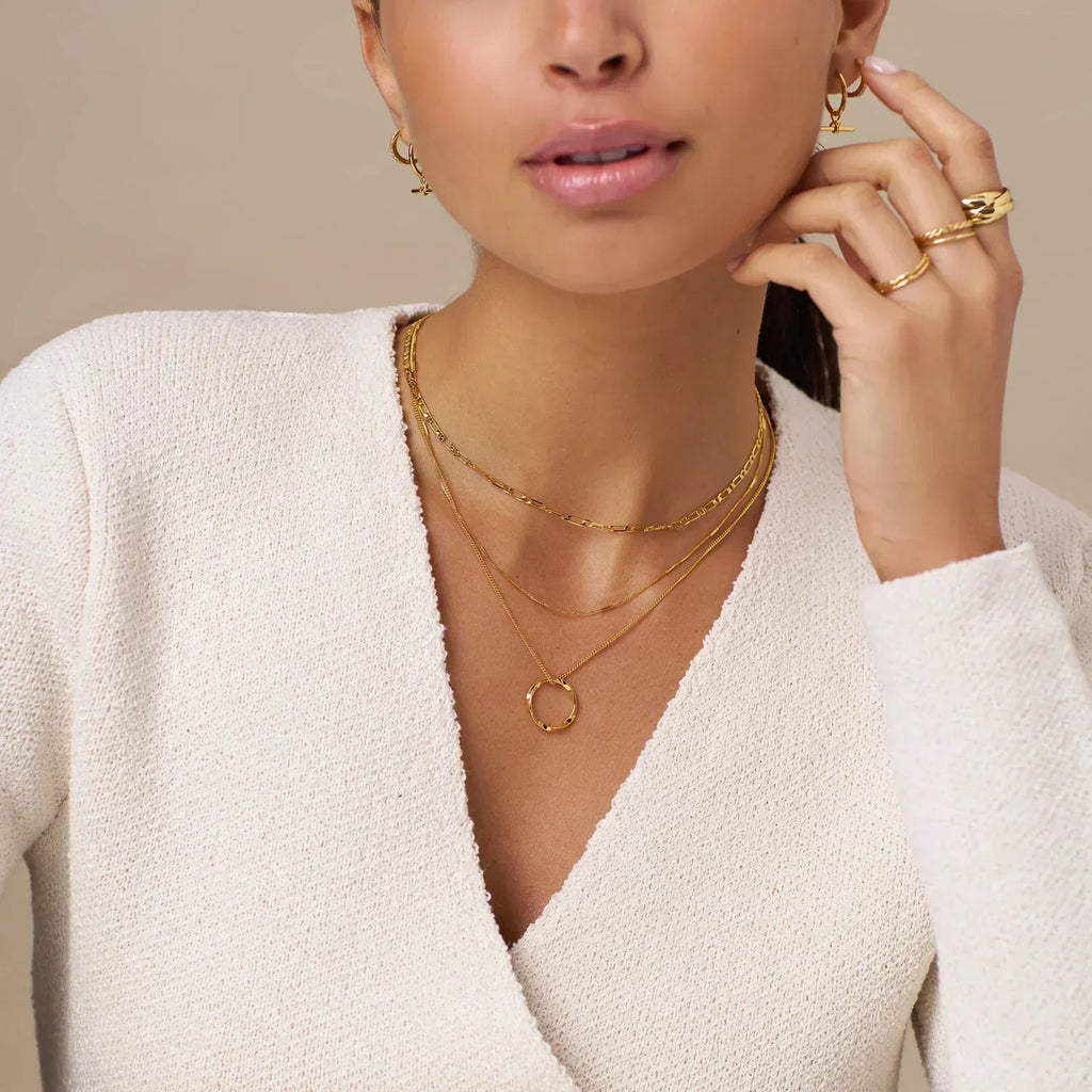 Open Hoop Necklace with Three Rows in Gold