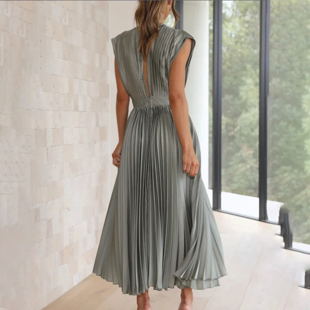 Benthe | Timeless Classic Dress