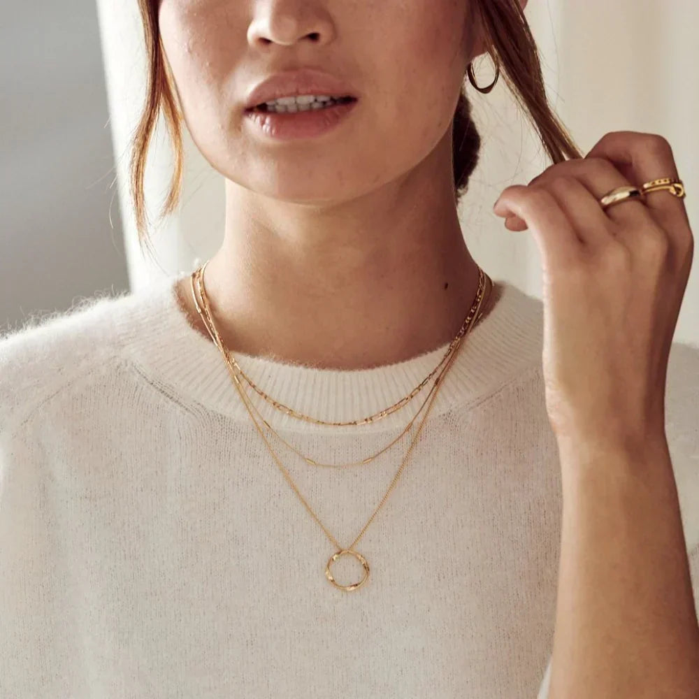 Open Hoop Necklace with Three Rows in Gold