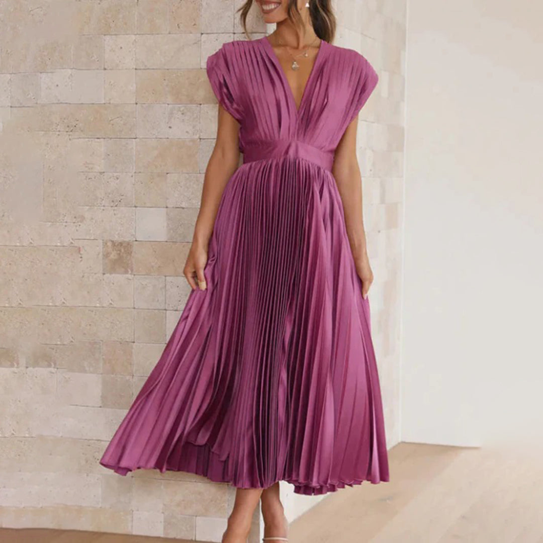 Benthe | Timeless Classic Dress