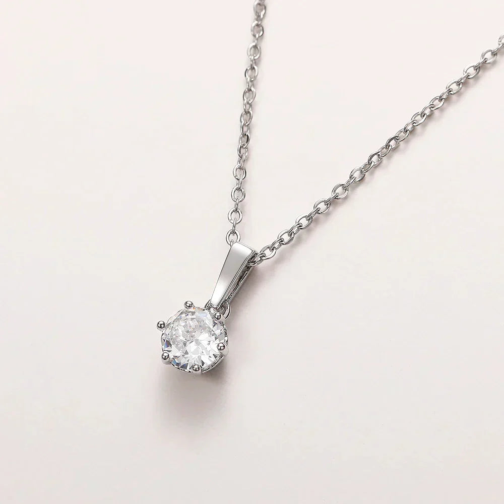 Classic Necklace with Zirconia Pendant