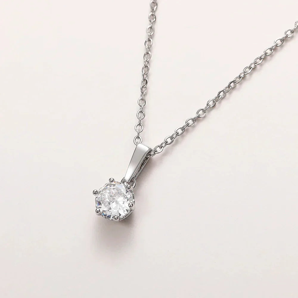 Classic Necklace with Zirconia Pendant