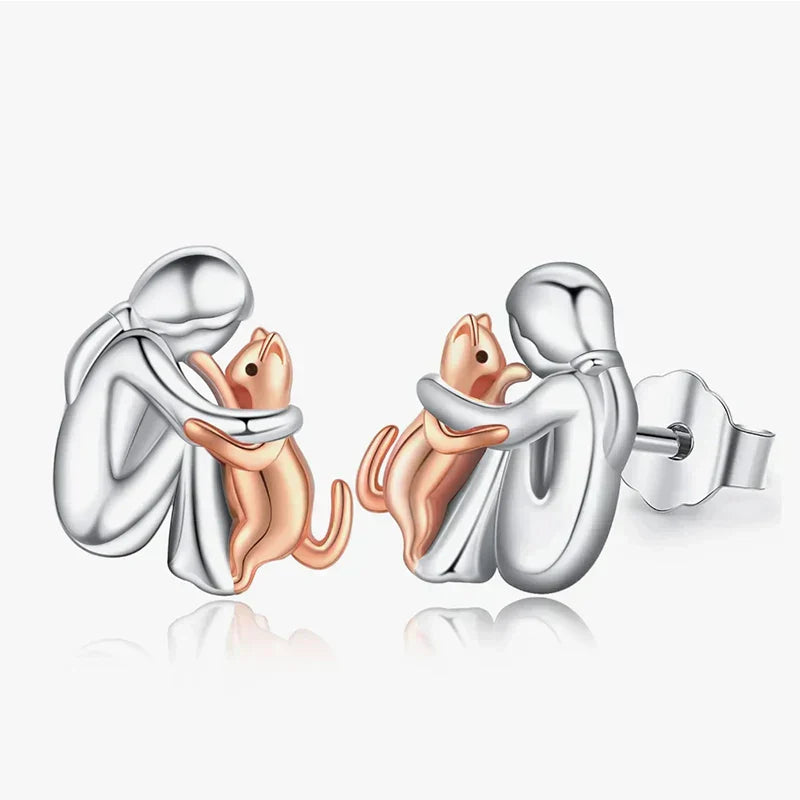 Elisandra | Cat Embrace Earrings