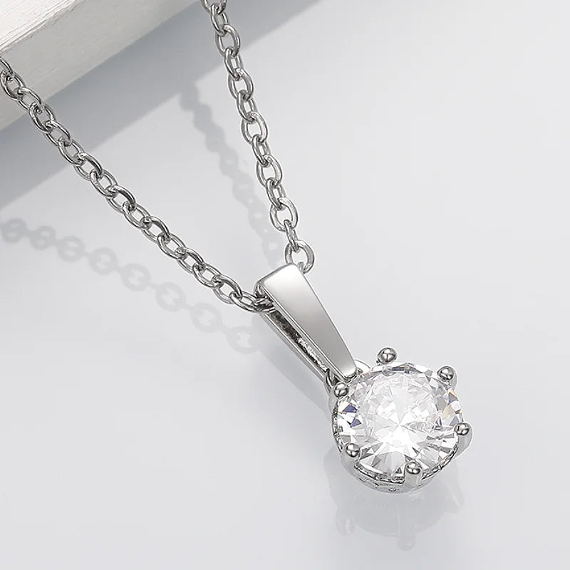 Classic Necklace with Zirconia Pendant