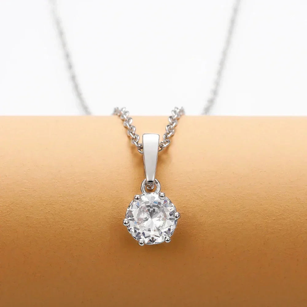 Classic Necklace with Zirconia Pendant