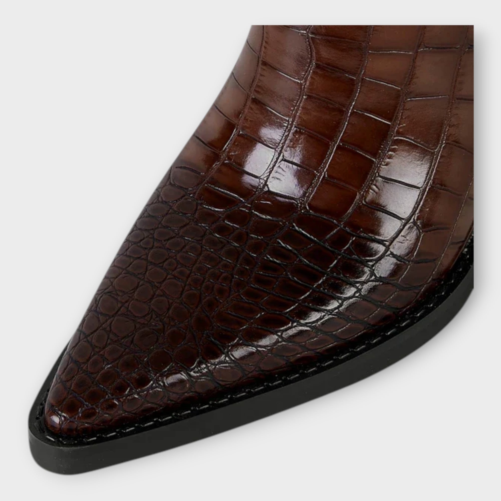 Mirjana | Elegant Crocodile Pattern Boots and Stylish Heel