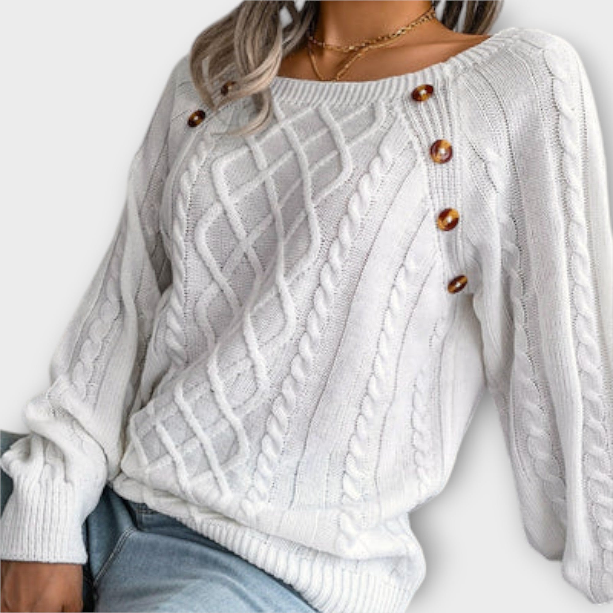 Malia | Knitted Sweater with Buttons