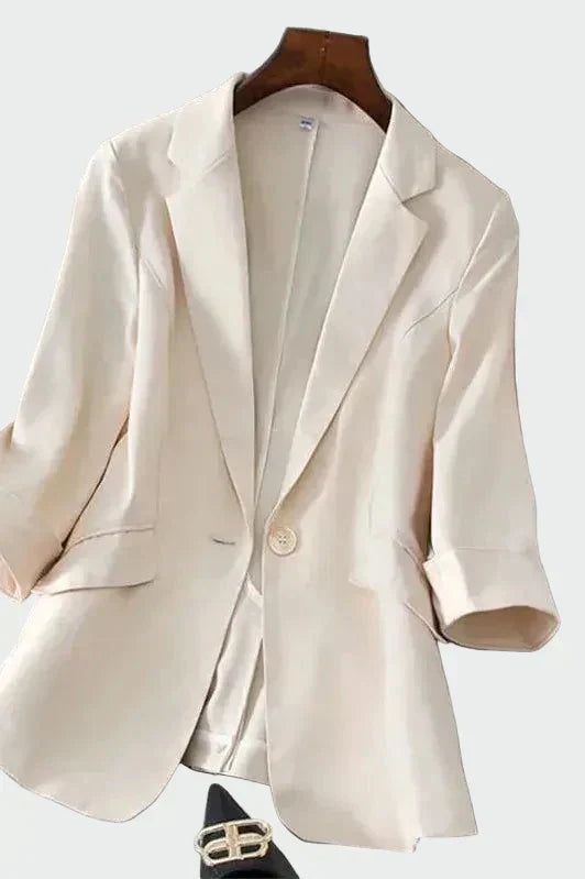 Eliise | Jacket with a Modern Cut