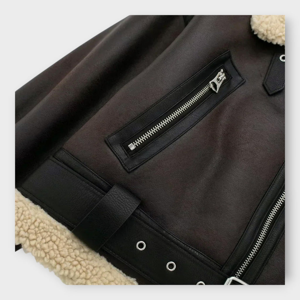 Helmi | Short leather jacket with fur and belt