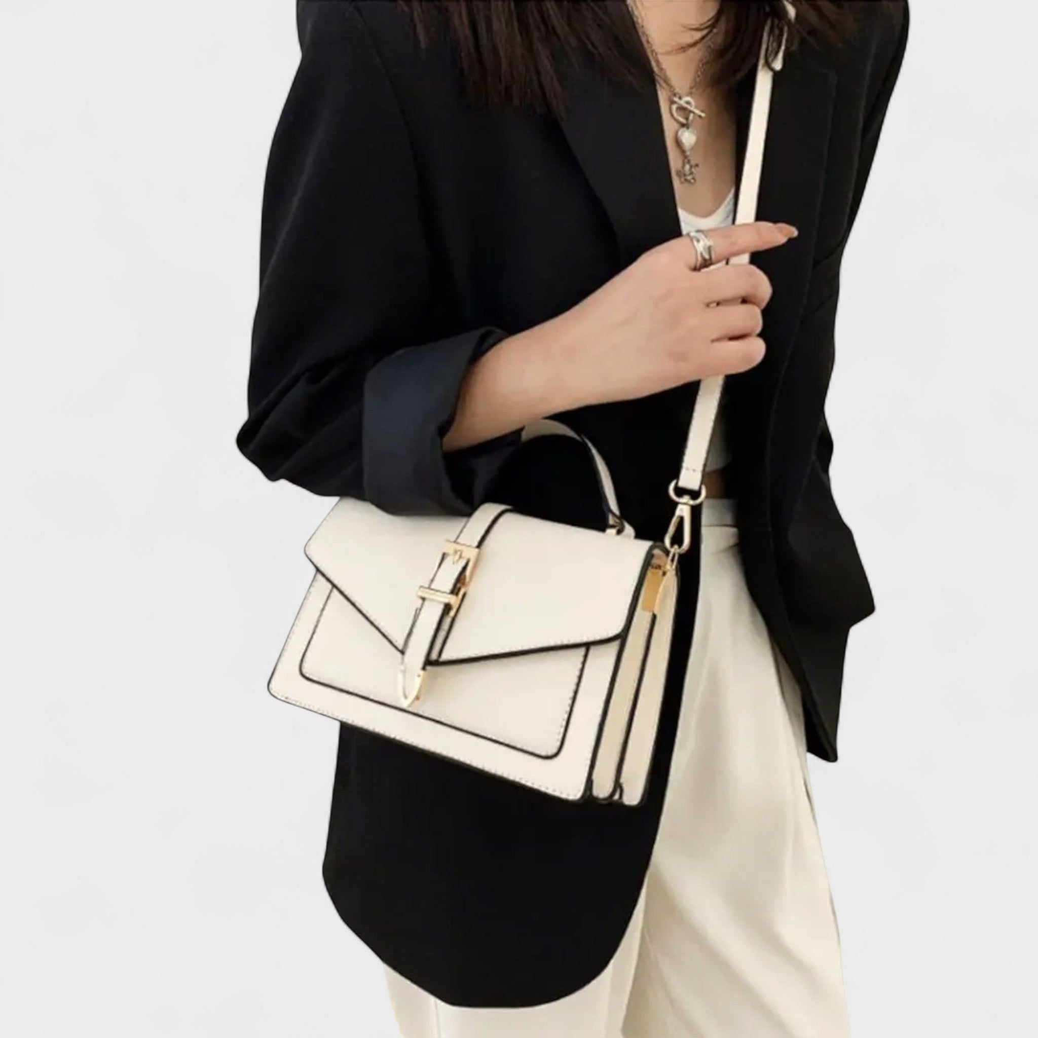 Gizela | Classic Shoulder Bag