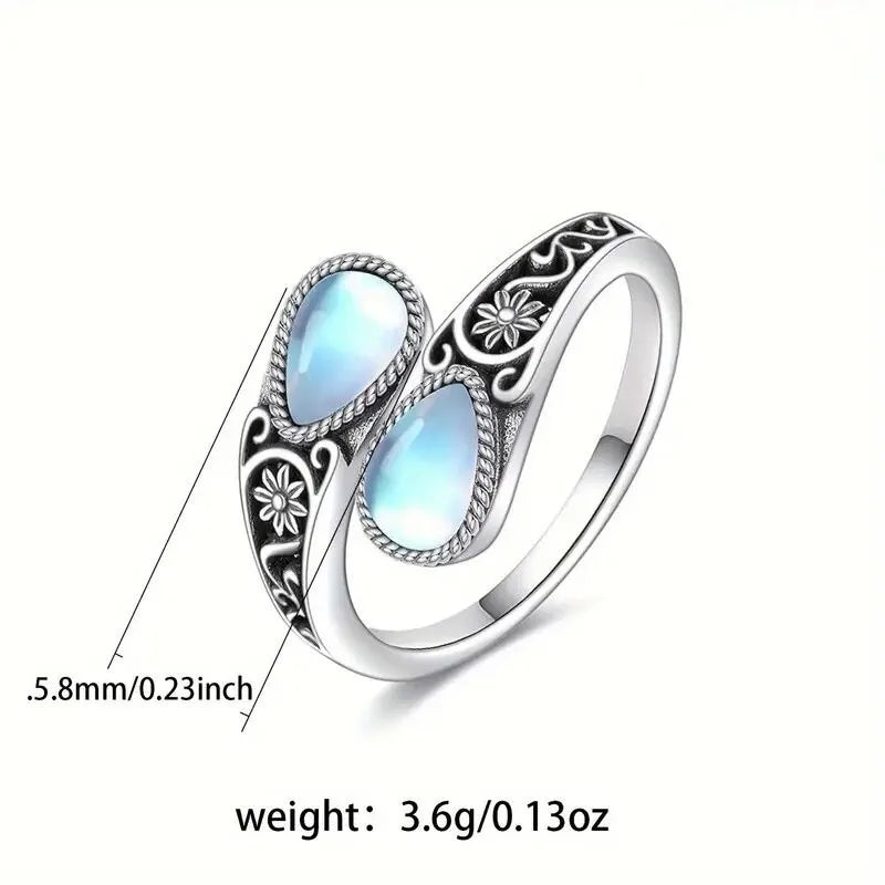 Elegant Ring with Moonstone Flower