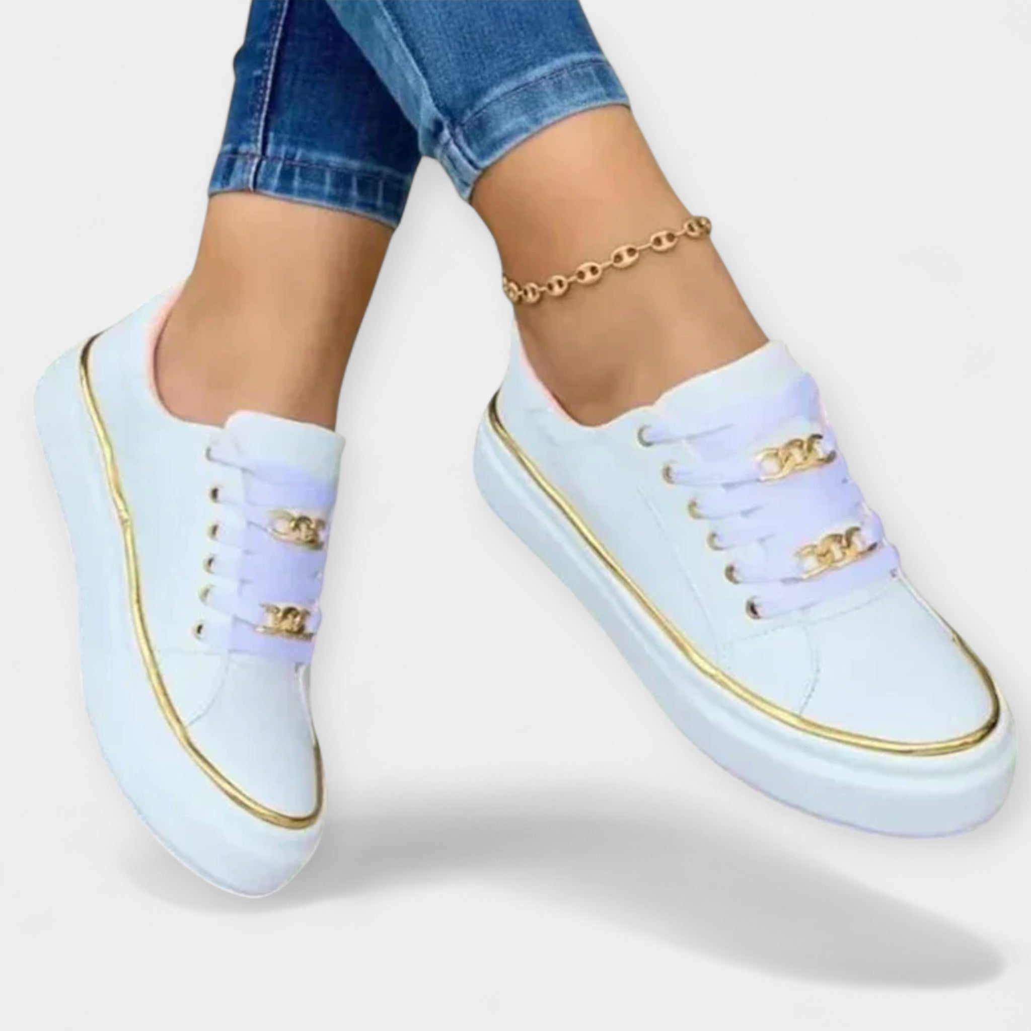Victoria | Elegant Walking Shoes